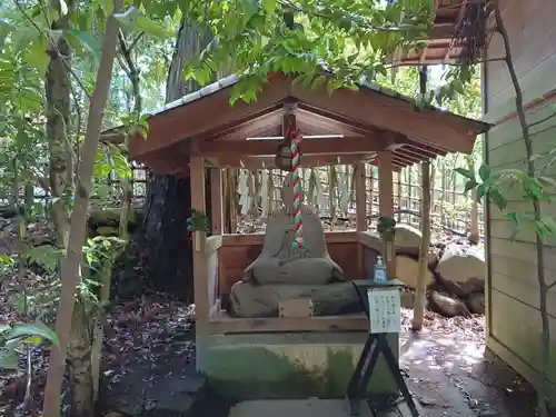 大崎八幡宮の像