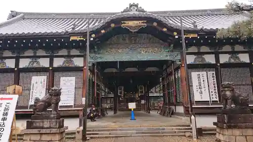 御香宮神社の本殿・本堂