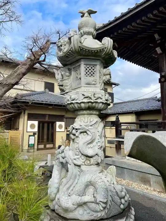 廣龍寺の{uncategorized: "未分類", other: "その他", undefined: "問題あり", building: "その他建物", grave: "お墓", sacred_gate: "鳥居", guardian: "狛犬", statue: "像", buddha: "仏像", history: "歴史", nature: "自然", garden: "庭園", animal: "動物", pagoda: "塔", temizu: "手水舎", mountain_gate: "山門・神門", sanctuary: "本殿・本堂", subordinate: "末社・摂社", art: "芸術", scenery: "景色", jizo: "地蔵", ema: "絵馬", goshuin: "御朱印", omikuji: "おみくじ", items: "授与品その他", amulet: "お守り", goshuincho: "御朱印帳", eats: "食事", festival: "お祭り", votive_dance: "神楽", shichigosan: "七五三参", wedding: "結婚式", experience: "体験その他", initially: "初詣", around: "周辺", anti_infection: "感染症対策"}