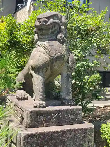 田村神社の狛犬