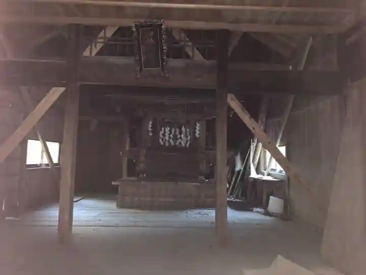 白山神社の本殿・本堂