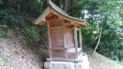 真南条下稲荷神社のその他建物
