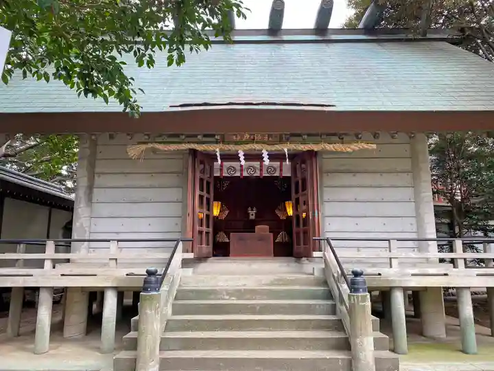 前鳥神社の本殿・本堂