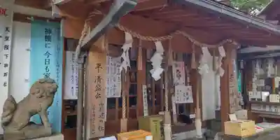 若一神社の本殿・本堂
