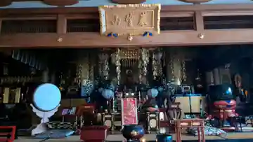 眞言寺の本殿・本堂