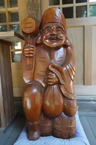 大國魂神社の像