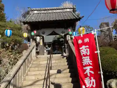 清宝院の山門・神門