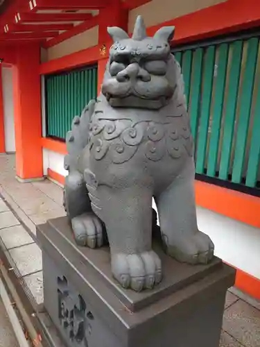 千葉神社の狛犬