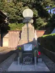 大坊本行寺の建物その他