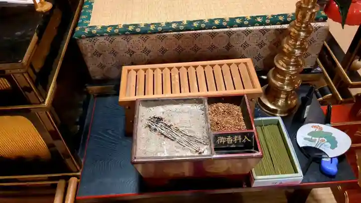 弘照寺の本殿・本堂