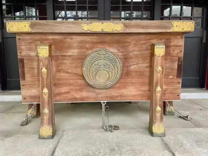 七倉稲荷神社の{uncategorized: "未分類", other: "その他", undefined: "問題あり", building: "その他建物", grave: "お墓", sacred_gate: "鳥居", guardian: "狛犬", statue: "像", buddha: "仏像", history: "歴史", nature: "自然", garden: "庭園", animal: "動物", pagoda: "塔", temizu: "手水舎", mountain_gate: "山門・神門", sanctuary: "本殿・本堂", subordinate: "末社・摂社", art: "芸術", scenery: "景色", jizo: "地蔵", ema: "絵馬", goshuin: "御朱印", omikuji: "おみくじ", items: "授与品その他", amulet: "お守り", goshuincho: "御朱印帳", eats: "食事", festival: "お祭り", votive_dance: "神楽", shichigosan: "七五三参", wedding: "結婚式", experience: "体験その他", initially: "初詣", around: "周辺", anti_infection: "感染症対策"}