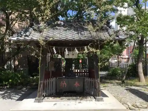 胡録神社の手水舎
