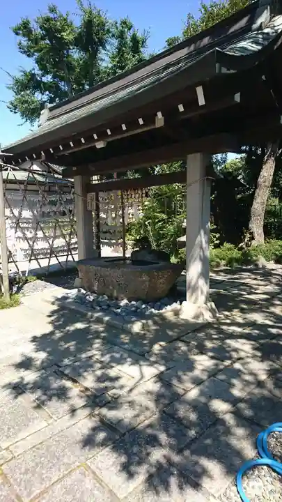 菊田神社の手水舎