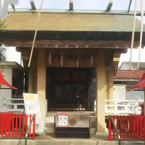 皆中稲荷神社の本殿・本堂