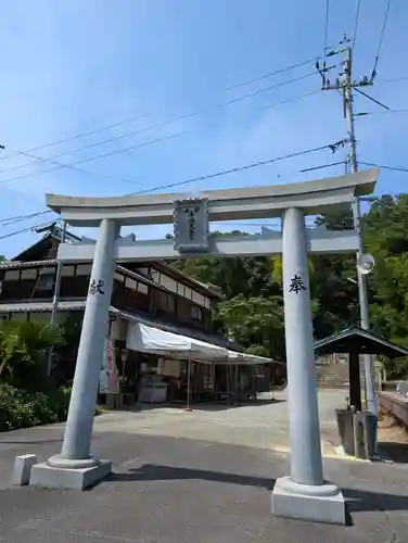田倉牛神社(岡山県)