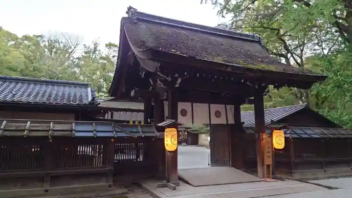 河合神社(鴨川合坐小社宅神社)の山門・神門
