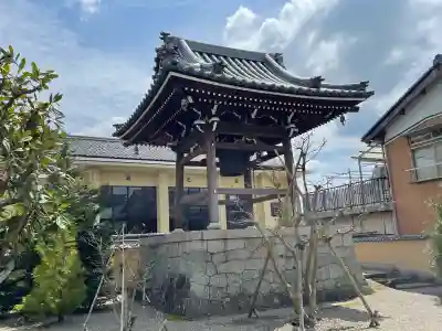 専明寺の{uncategorized: "未分類", other: "その他", undefined: "問題あり", building: "その他建物", grave: "お墓", sacred_gate: "鳥居", guardian: "狛犬", statue: "像", buddha: "仏像", history: "歴史", nature: "自然", garden: "庭園", animal: "動物", pagoda: "塔", temizu: "手水舎", mountain_gate: "山門・神門", sanctuary: "本殿・本堂", subordinate: "末社・摂社", art: "芸術", scenery: "景色", jizo: "地蔵", ema: "絵馬", goshuin: "御朱印", omikuji: "おみくじ", items: "授与品その他", amulet: "お守り", goshuincho: "御朱印帳", eats: "食事", festival: "お祭り", votive_dance: "神楽", shichigosan: "七五三参", wedding: "結婚式", experience: "体験その他", initially: "初詣", around: "周辺", anti_infection: "感染症対策"}