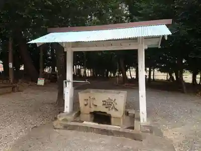 八幡社(中田八幡社)の手水舎