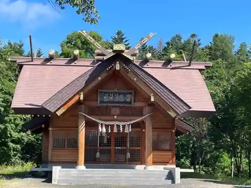 留辺蘂神社の本殿・本堂