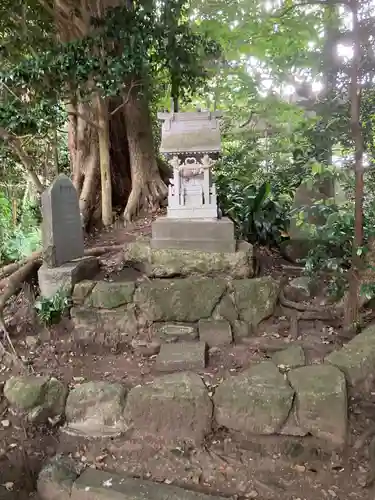 高來神社の末社