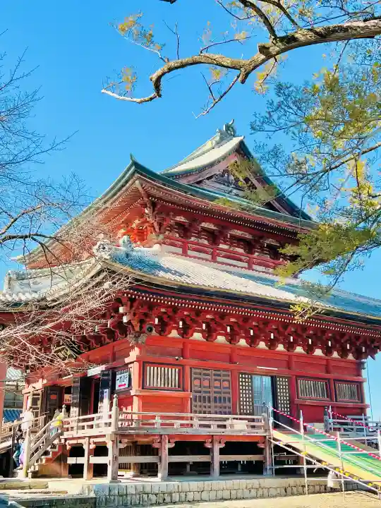 不動院(板橋不動尊)の{uncategorized: "未分類", other: "その他", undefined: "問題あり", building: "その他建物", grave: "お墓", sacred_gate: "鳥居", guardian: "狛犬", statue: "像", buddha: "仏像", history: "歴史", nature: "自然", garden: "庭園", animal: "動物", pagoda: "塔", temizu: "手水舎", mountain_gate: "山門・神門", sanctuary: "本殿・本堂", subordinate: "末社・摂社", art: "芸術", scenery: "景色", jizo: "地蔵", ema: "絵馬", goshuin: "御朱印", omikuji: "おみくじ", items: "授与品その他", amulet: "お守り", goshuincho: "御朱印帳", eats: "食事", festival: "お祭り", votive_dance: "神楽", shichigosan: "七五三参", wedding: "結婚式", experience: "体験その他", initially: "初詣", around: "周辺", anti_infection: "感染症対策"}