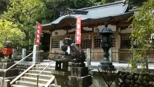 三都神社の本殿・本堂