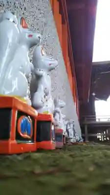 尾曳稲荷神社の狛犬