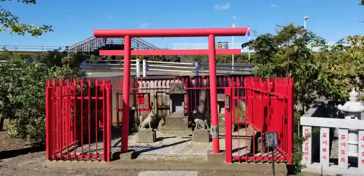 諏訪野八幡神社の鳥居