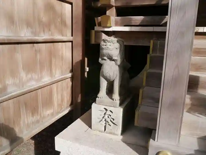 氣比神宮の狛犬