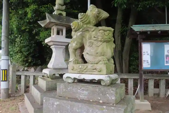 新宮神社の狛犬