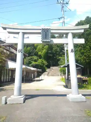 田倉牛神社の鳥居