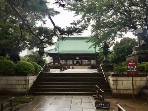 護国寺の本殿・本堂