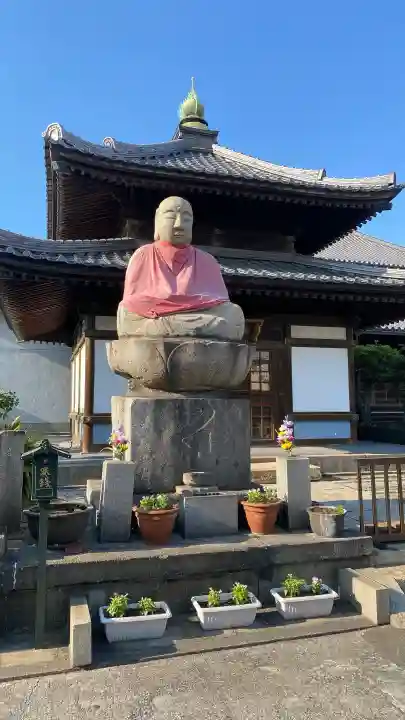 善念寺の{uncategorized: "未分類", other: "その他", undefined: "問題あり", building: "その他建物", grave: "お墓", sacred_gate: "鳥居", guardian: "狛犬", statue: "像", buddha: "仏像", history: "歴史", nature: "自然", garden: "庭園", animal: "動物", pagoda: "塔", temizu: "手水舎", mountain_gate: "山門・神門", sanctuary: "本殿・本堂", subordinate: "末社・摂社", art: "芸術", scenery: "景色", jizo: "地蔵", ema: "絵馬", goshuin: "御朱印", omikuji: "おみくじ", items: "授与品その他", amulet: "お守り", goshuincho: "御朱印帳", eats: "食事", festival: "お祭り", votive_dance: "神楽", shichigosan: "七五三参", wedding: "結婚式", experience: "体験その他", initially: "初詣", around: "周辺", anti_infection: "感染症対策"}