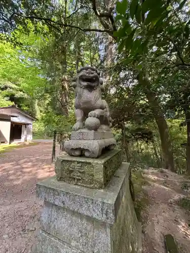 日本唯一香辛料の神　波自加彌神社の{uncategorized: "未分類", other: "その他", undefined: "問題あり", building: "その他建物", grave: "お墓", sacred_gate: "鳥居", guardian: "狛犬", statue: "像", buddha: "仏像", history: "歴史", nature: "自然", garden: "庭園", animal: "動物", pagoda: "塔", temizu: "手水舎", mountain_gate: "山門・神門", sanctuary: "本殿・本堂", subordinate: "末社・摂社", art: "芸術", scenery: "景色", jizo: "地蔵", ema: "絵馬", goshuin: "御朱印", omikuji: "おみくじ", items: "授与品その他", amulet: "お守り", goshuincho: "御朱印帳", eats: "食事", festival: "お祭り", votive_dance: "神楽", shichigosan: "七五三参", wedding: "結婚式", experience: "体験その他", initially: "初詣", around: "周辺", anti_infection: "感染症対策"}
