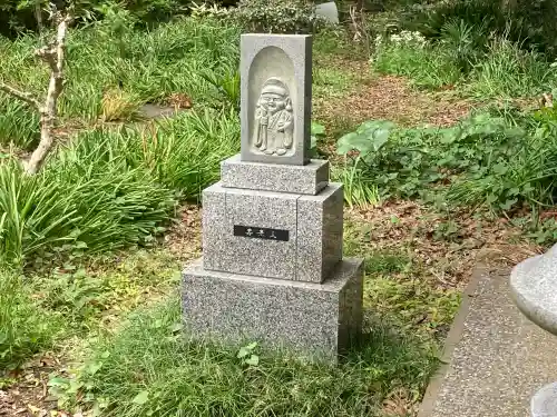観音寺の{uncategorized: "未分類", other: "その他", undefined: "問題あり", building: "その他建物", grave: "お墓", sacred_gate: "鳥居", guardian: "狛犬", statue: "像", buddha: "仏像", history: "歴史", nature: "自然", garden: "庭園", animal: "動物", pagoda: "塔", temizu: "手水舎", mountain_gate: "山門・神門", sanctuary: "本殿・本堂", subordinate: "末社・摂社", art: "芸術", scenery: "景色", jizo: "地蔵", ema: "絵馬", goshuin: "御朱印", omikuji: "おみくじ", items: "授与品その他", amulet: "お守り", goshuincho: "御朱印帳", eats: "食事", festival: "お祭り", votive_dance: "神楽", shichigosan: "七五三参", wedding: "結婚式", experience: "体験その他", initially: "初詣", around: "周辺", anti_infection: "感染症対策"}