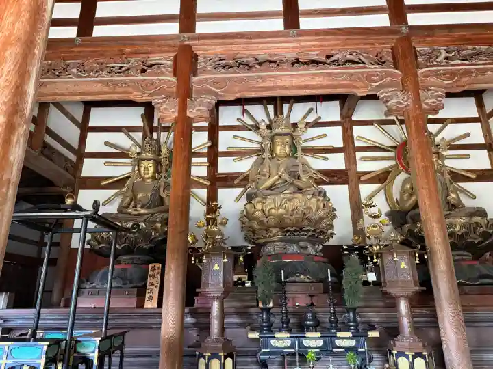 根来寺の{uncategorized: "未分類", other: "その他", undefined: "問題あり", building: "その他建物", grave: "お墓", sacred_gate: "鳥居", guardian: "狛犬", statue: "像", buddha: "仏像", history: "歴史", nature: "自然", garden: "庭園", animal: "動物", pagoda: "塔", temizu: "手水舎", mountain_gate: "山門・神門", sanctuary: "本殿・本堂", subordinate: "末社・摂社", art: "芸術", scenery: "景色", jizo: "地蔵", ema: "絵馬", goshuin: "御朱印", omikuji: "おみくじ", items: "授与品その他", amulet: "お守り", goshuincho: "御朱印帳", eats: "食事", festival: "お祭り", votive_dance: "神楽", shichigosan: "七五三参", wedding: "結婚式", experience: "体験その他", initially: "初詣", around: "周辺", anti_infection: "感染症対策"}