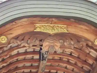 湯泉神社の芸術