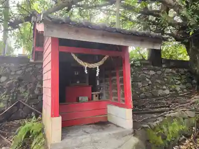 腹五社神社の末社・摂社