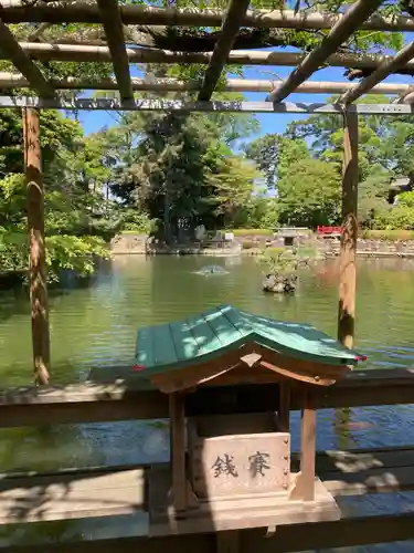 越ヶ谷久伊豆神社の庭園