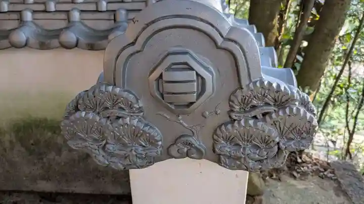 岩崎神社の芸術