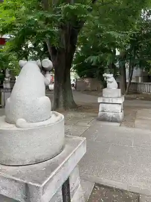 戸部杉山神社の狛犬
