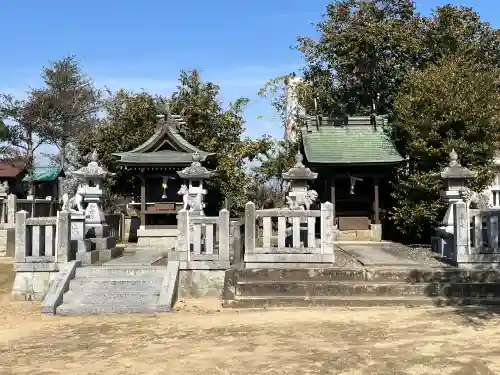 神代八幡神社の{uncategorized: "未分類", other: "その他", undefined: "問題あり", building: "その他建物", grave: "お墓", sacred_gate: "鳥居", guardian: "狛犬", statue: "像", buddha: "仏像", history: "歴史", nature: "自然", garden: "庭園", animal: "動物", pagoda: "塔", temizu: "手水舎", mountain_gate: "山門・神門", sanctuary: "本殿・本堂", subordinate: "末社・摂社", art: "芸術", scenery: "景色", jizo: "地蔵", ema: "絵馬", goshuin: "御朱印", omikuji: "おみくじ", items: "授与品その他", amulet: "お守り", goshuincho: "御朱印帳", eats: "食事", festival: "お祭り", votive_dance: "神楽", shichigosan: "七五三参", wedding: "結婚式", experience: "体験その他", initially: "初詣", around: "周辺", anti_infection: "感染症対策"}
