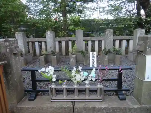 松陰神社のお墓