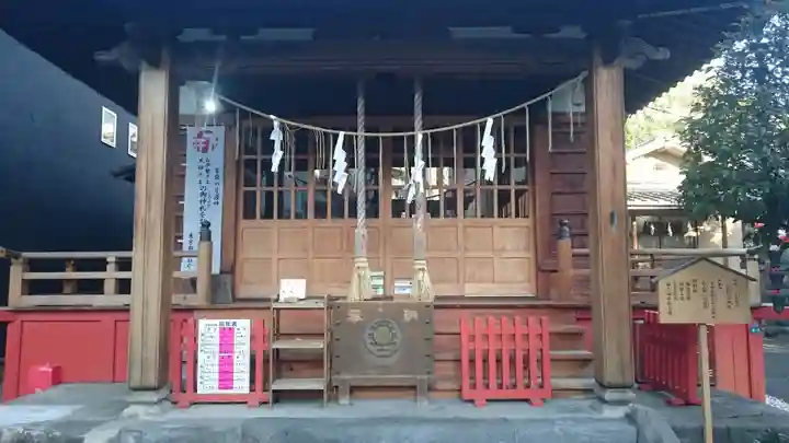 江島杉山神社の本殿・本堂
