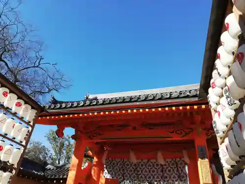 西宮神社の山門