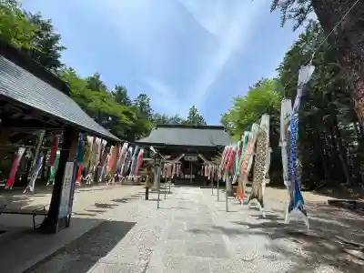 滑川神社 - 仕事と子どもの守り神の{uncategorized: "未分類", other: "その他", undefined: "問題あり", building: "その他建物", grave: "お墓", sacred_gate: "鳥居", guardian: "狛犬", statue: "像", buddha: "仏像", history: "歴史", nature: "自然", garden: "庭園", animal: "動物", pagoda: "塔", temizu: "手水舎", mountain_gate: "山門・神門", sanctuary: "本殿・本堂", subordinate: "末社・摂社", art: "芸術", scenery: "景色", jizo: "地蔵", ema: "絵馬", goshuin: "御朱印", omikuji: "おみくじ", items: "授与品その他", amulet: "お守り", goshuincho: "御朱印帳", eats: "食事", festival: "お祭り", votive_dance: "神楽", shichigosan: "七五三参", wedding: "結婚式", experience: "体験その他", initially: "初詣", around: "周辺", anti_infection: "感染症対策"}