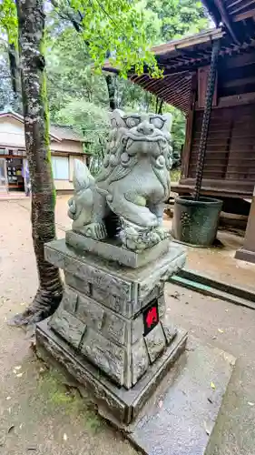 七百餘所神社 の狛犬