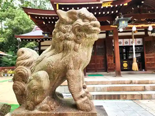 敏馬神社の狛犬