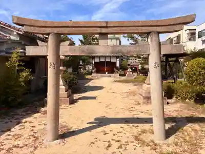 東鳴尾皇太神社の鳥居