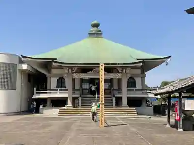 観護寺の本殿・本堂